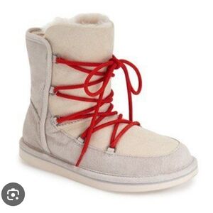 UGG LODGE Water Resistant Boots